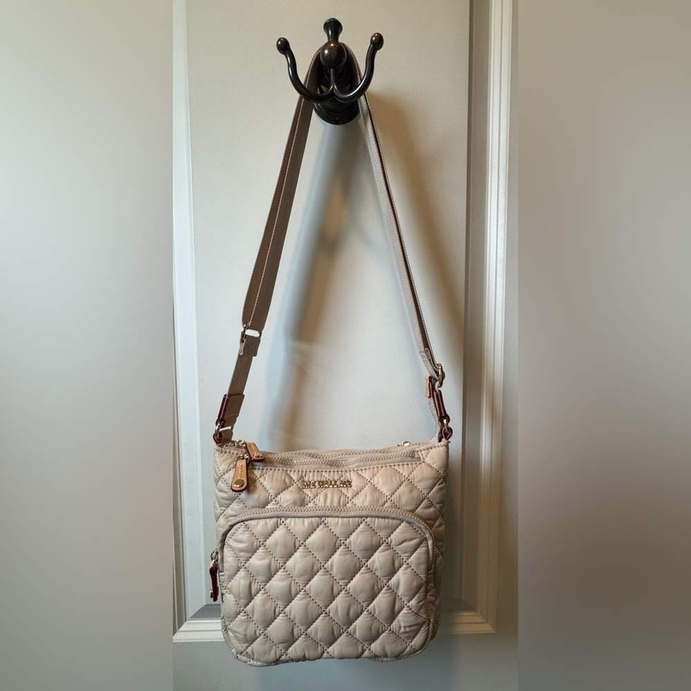 MZ Wallace Metro Scout Deluxe Quilted Nylon Crossbody in Buff EUC - Picture 8 of 11